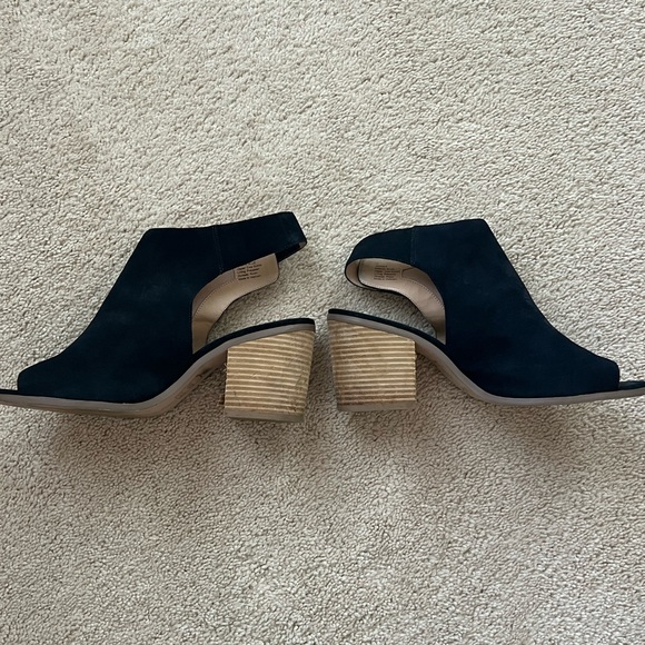Sole Society Navy Suede Block Heel Mules size 12 - Picture 6 of 6